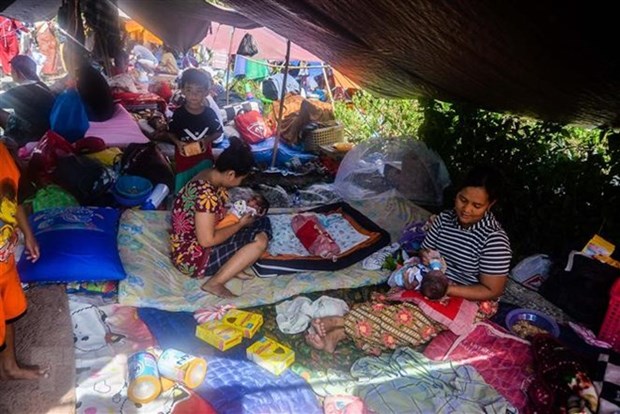 Indonesia: Int’l community continue assisting earthquake victims hinh anh 1