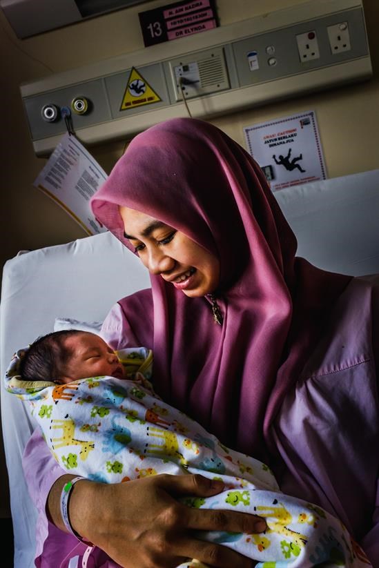 Malaysia successfully eliminates mother-to-child HIV transmission hinh anh 1