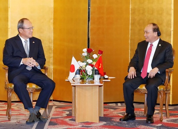 PM calls for Japanese firms’ help in supporting, high-tech industries hinh anh 1