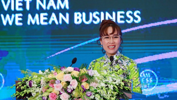 Vietjet CEO receives the ASEAN Entrepreneurs Award 2018 hinh anh 1