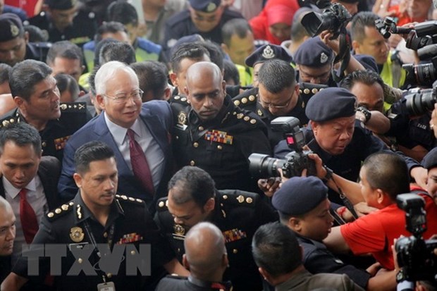 Former Malaysian PM questioned again over 1MDB fund hinh anh 1