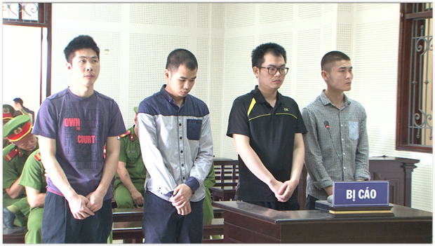 Quang Ninh: First-instance trial begins for Chinese nationals with fake ATM cards hinh anh 1
