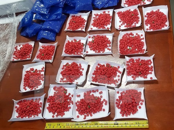 Son La police bust two more drugs trafficking cases hinh anh 1
