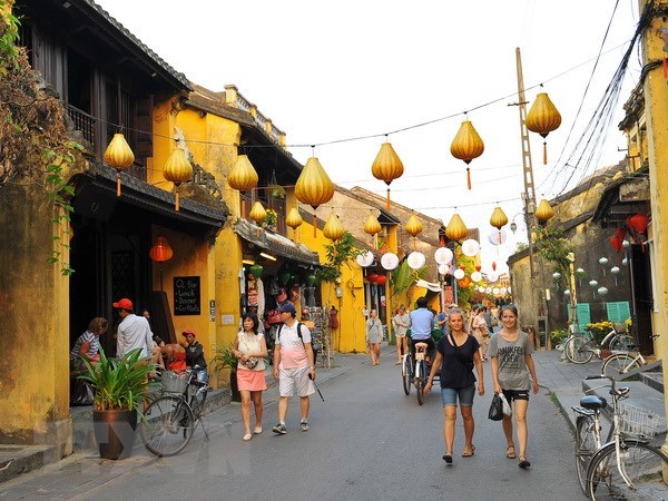 Hoi An preserves sustainable tourism development hinh anh 1