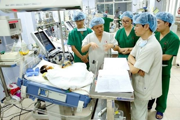 Satellite hospital project helps reduce hospital overload hinh anh 1