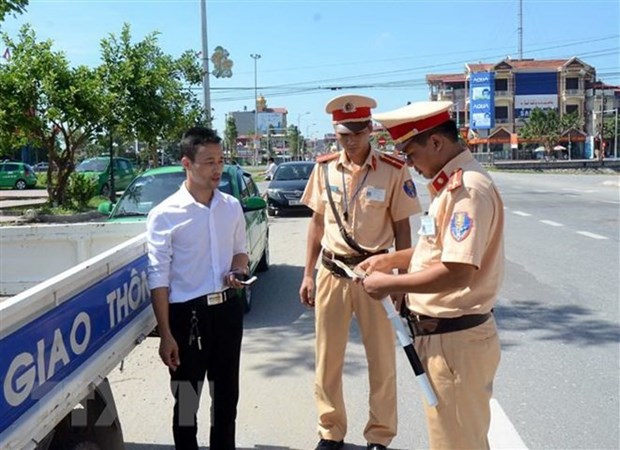 Police revoke 9,800 driving licences in two months hinh anh 1