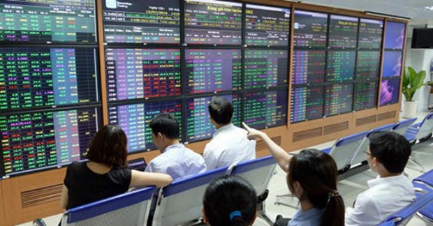Top 10 securities firms with largest brokerage share, fund certificates announced hinh anh 1