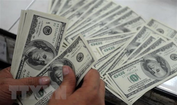 Reference exchange rate goes up by 13 VND hinh anh 1