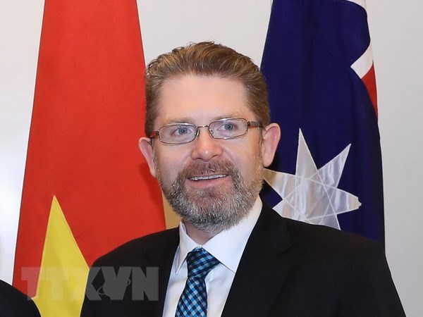Australian Senate President begins official visit to Vietnam hinh anh 1