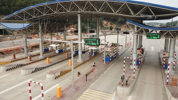 Ha Long-Van Don expressway opens to traffic hinh anh 1