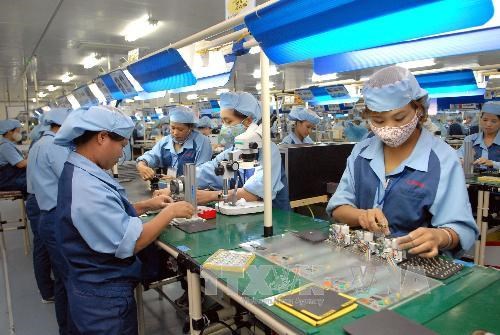 Vietnam strengthens steering committee for industrialisation strategy hinh anh 1