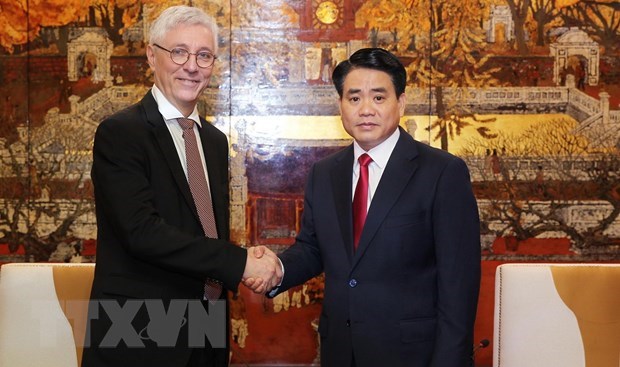 Hanoi boosts cooperation with French city hinh anh 1