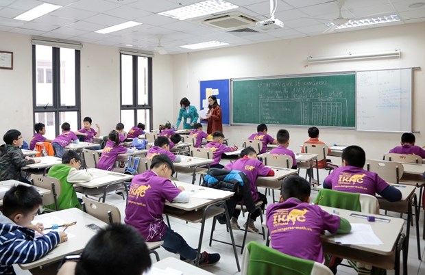 24,000 Vietnamese students sit Int’l Kangaroo Math Contest hinh anh 1