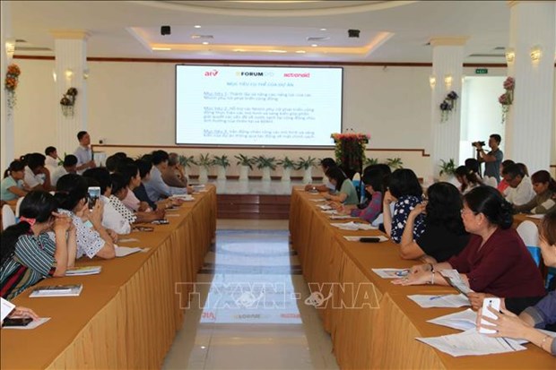 Support for women in climate change adaptation discussed hinh anh 1