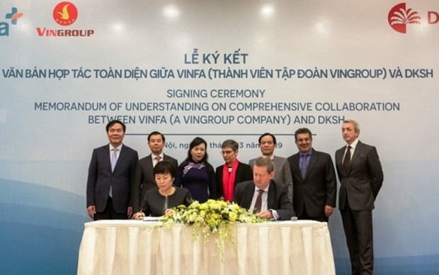 Vingroup’s subsidiary works with Swiss partner in pharmacy hinh anh 1