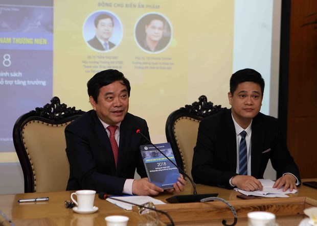 Book on assessment of Vietnam’s economy in 2018 debuts hinh anh 1