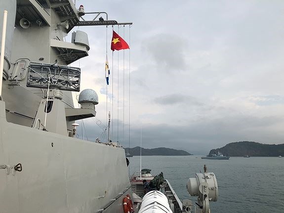 Vietnamese naval ship attends LIMA 2019 in Malaysia hinh anh 1