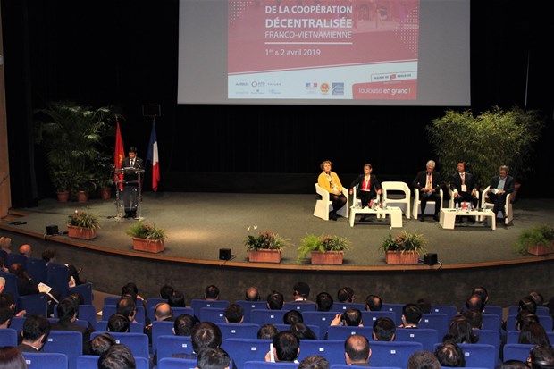 Cooperation between Vietnamese, French localities in spotlight hinh anh 1