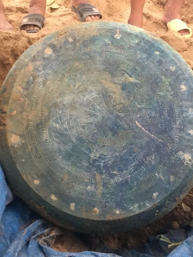 Dong Son-era bronze drum found in Lao Cai hinh anh 1