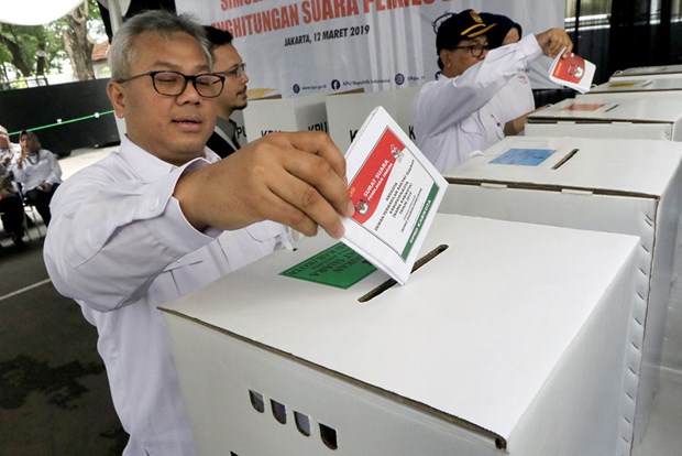 Many Indonesia’s Central Java regencies not fully prepared for election hinh anh 1