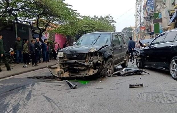 Dozens killed in road accidents on first two days of holiday hinh anh 1