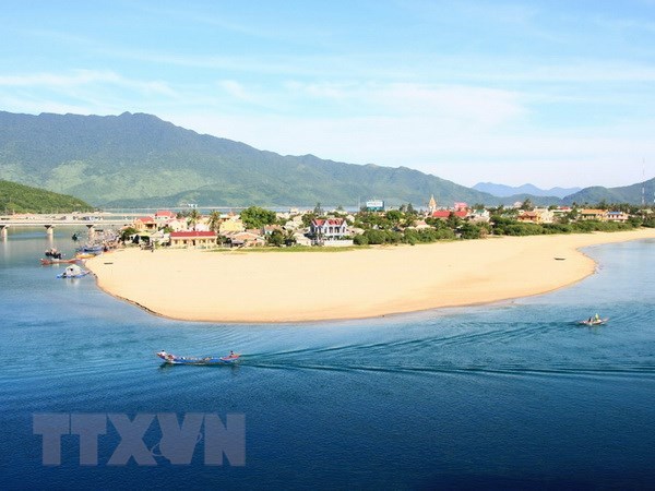 US magazine suggests holiday-goers visit Vietnam in their 50s hinh anh 1