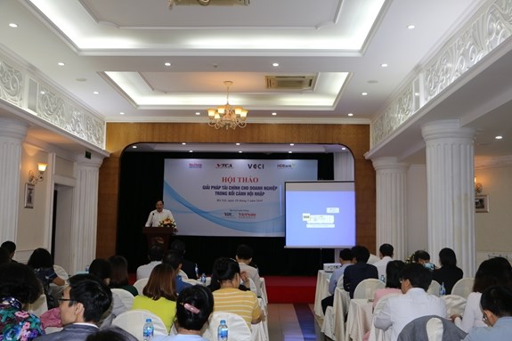 Meeting seeks to boost financial solutions for businesses hinh anh 1