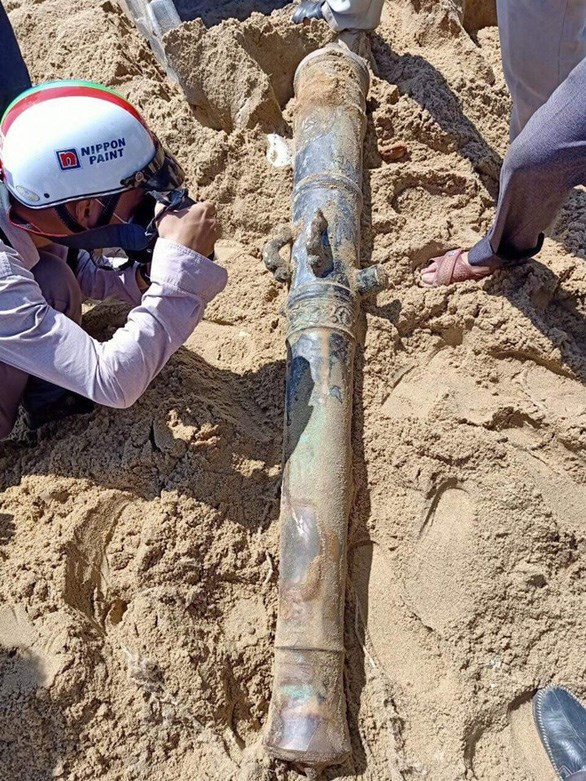 Nguyen Dynasty cannon found in Da Nang hinh anh 1
