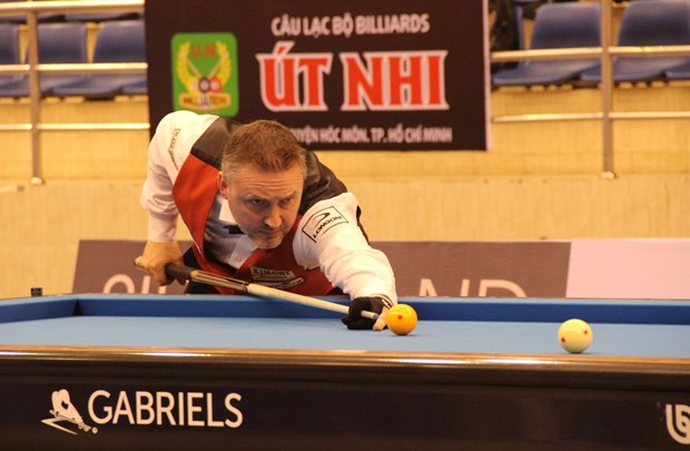 Belgian cueist shines at Carom Billiard World Cup in HCM City hinh anh 1