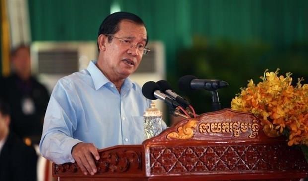 Cambodian PM criticizes Singaporean PM’s remarks on Vietnam hinh anh 1