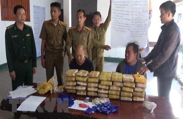 Three Lao drug traffickers arrested in Dien Bien hinh anh 1