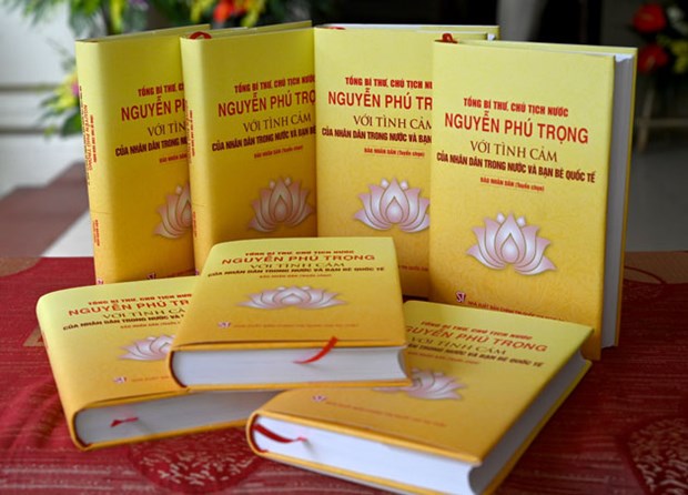 New book highlights public trust in Party leader-President Nguyen Phu Trong hinh anh 1