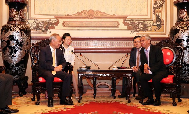 Chinese firm seeks infrastructure construction cooperation with HCM City hinh anh 1
