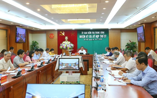 Inspection commission asks for discipline to ex-Deputy PM hinh anh 1