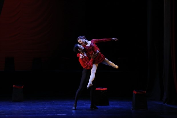 Contemporary dance, classical ballet at Opera House this weekend hinh anh 1