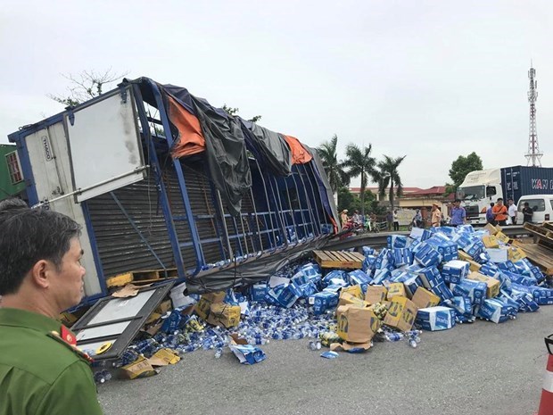 Accidents on National Highways kill eight, injure nine hinh anh 1