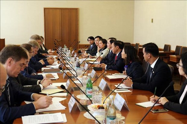 Home affairs ministry delegation visits Russia hinh anh 1