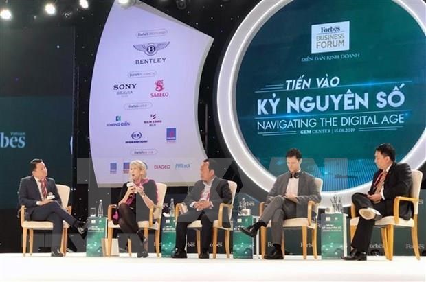 Forbes business forum confers Vietnam navigating digital age hinh anh 1