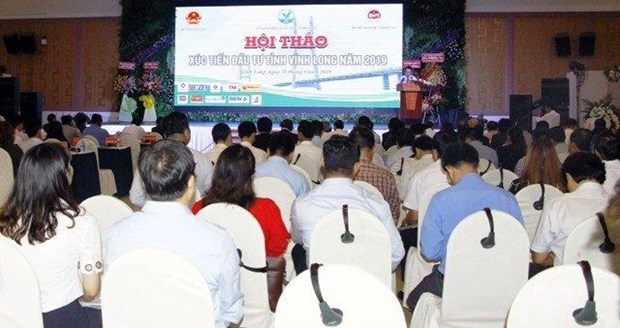 Investors pledge billions of USD at conference in Vinh Long hinh anh 1