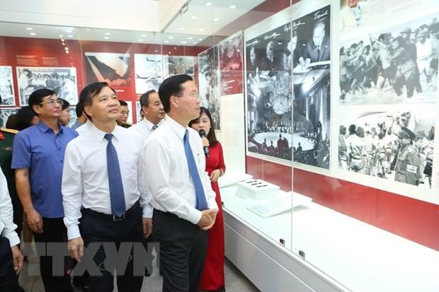 Exhibitions mark 50-year implementation of late President’s Testament hinh anh 1