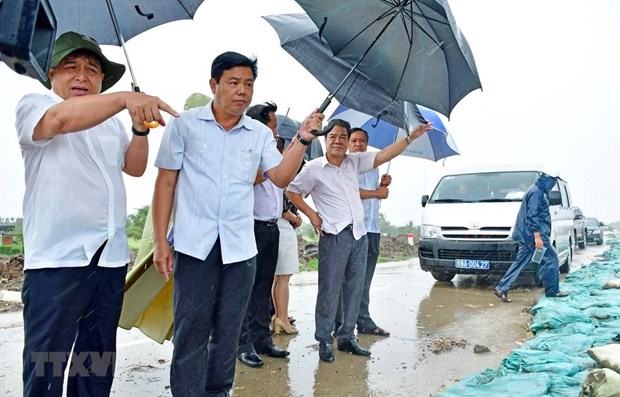 Ca Mau asked to work harder on coastal erosion prevention hinh anh 1
