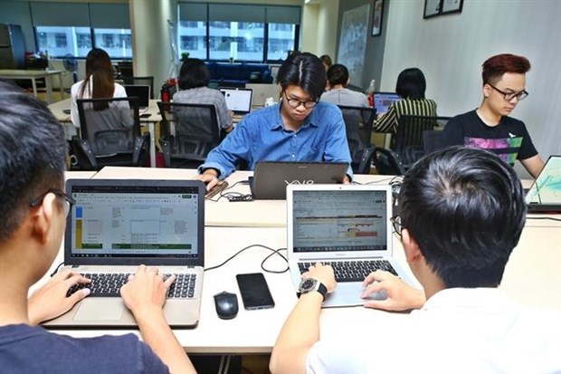 Six Vietnamese start-ups win funding from Singaporean venture firm hinh anh 1