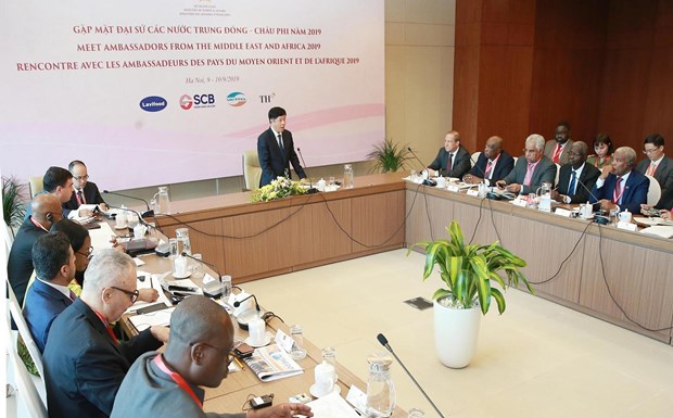 Foreign Ministry hosts meeting with ambassadors from Africa-Middle East hinh anh 1