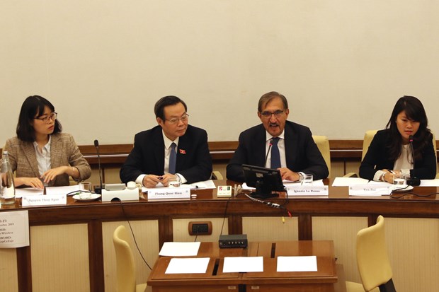 Vietnam expects stronger parliamentary ties with Italy: official hinh anh 1