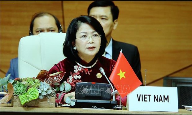 Vice President attends opening ceremony of 18th NAM Summit hinh anh 1