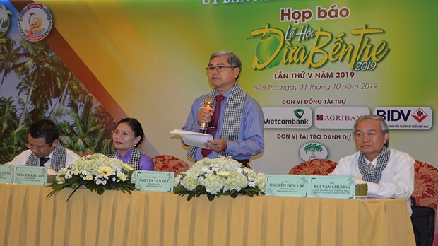 Fifth Ben Tre coconut festival to open in November hinh anh 1