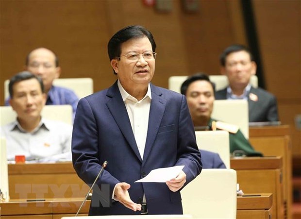 Deputy PM, Minister clear up electricity-related questions hinh anh 1