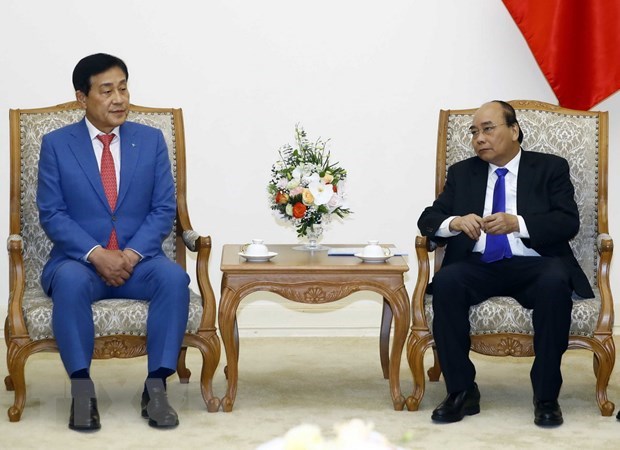 Prime Minister greets RoK financial group’s leader hinh anh 1