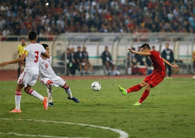 Vietnam beat UAE to top Group G in World Cup 2022 qualifiers hinh anh 1
