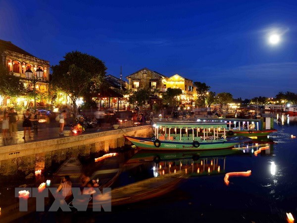 Hoi An takes measures to reduce single-use plastic products hinh anh 1